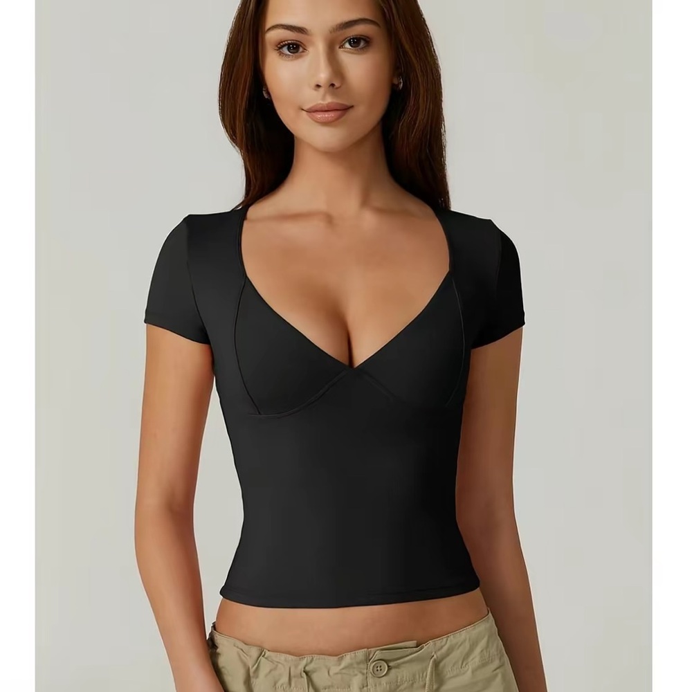 Qinsen Twist Front Double Lined Top